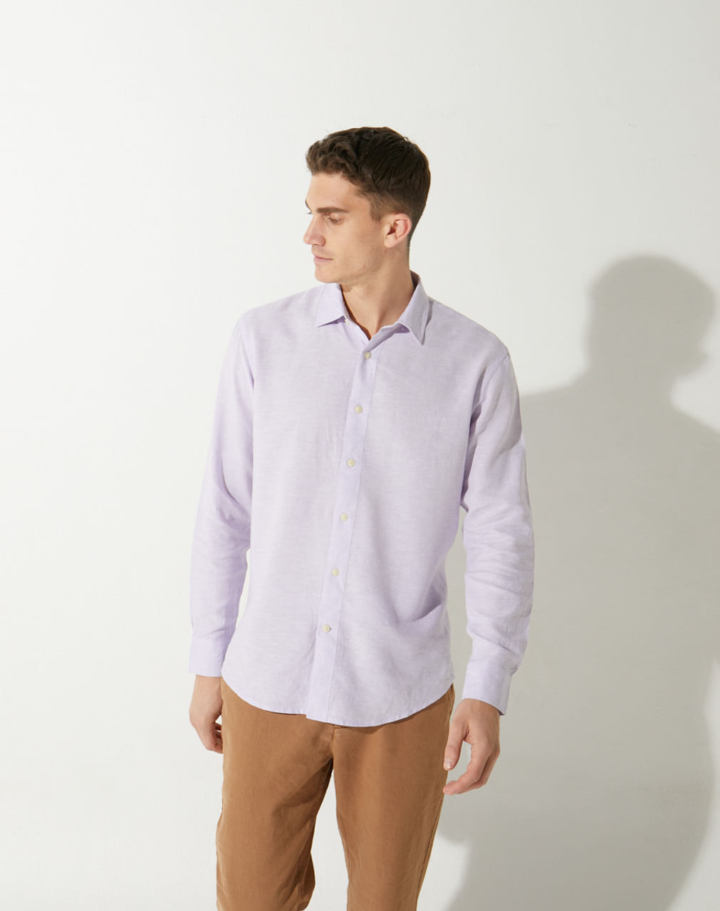 Camisa regular lino HELECHOS — imagen 7