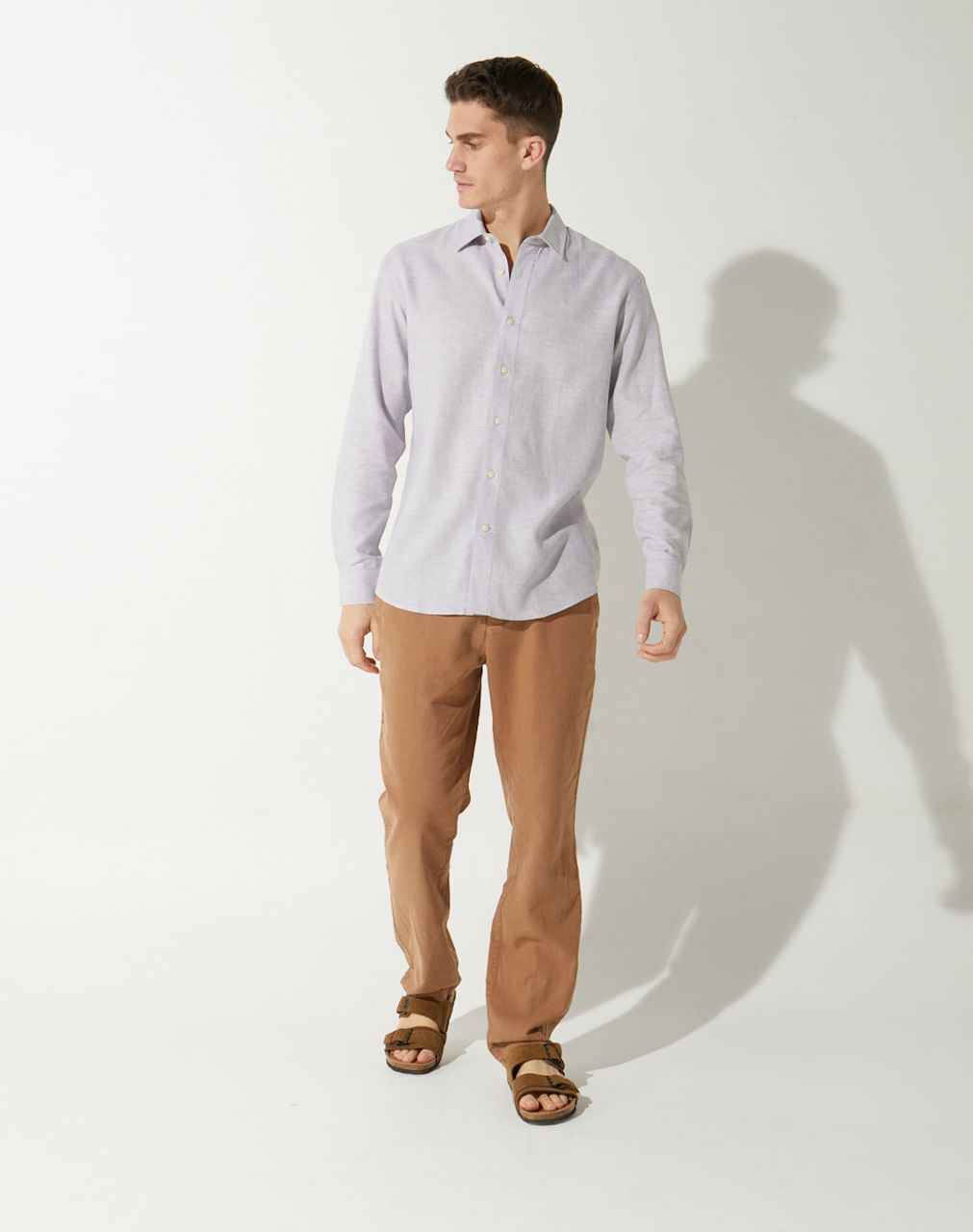 Camisa regular lino HELECHOS — imagen 8
