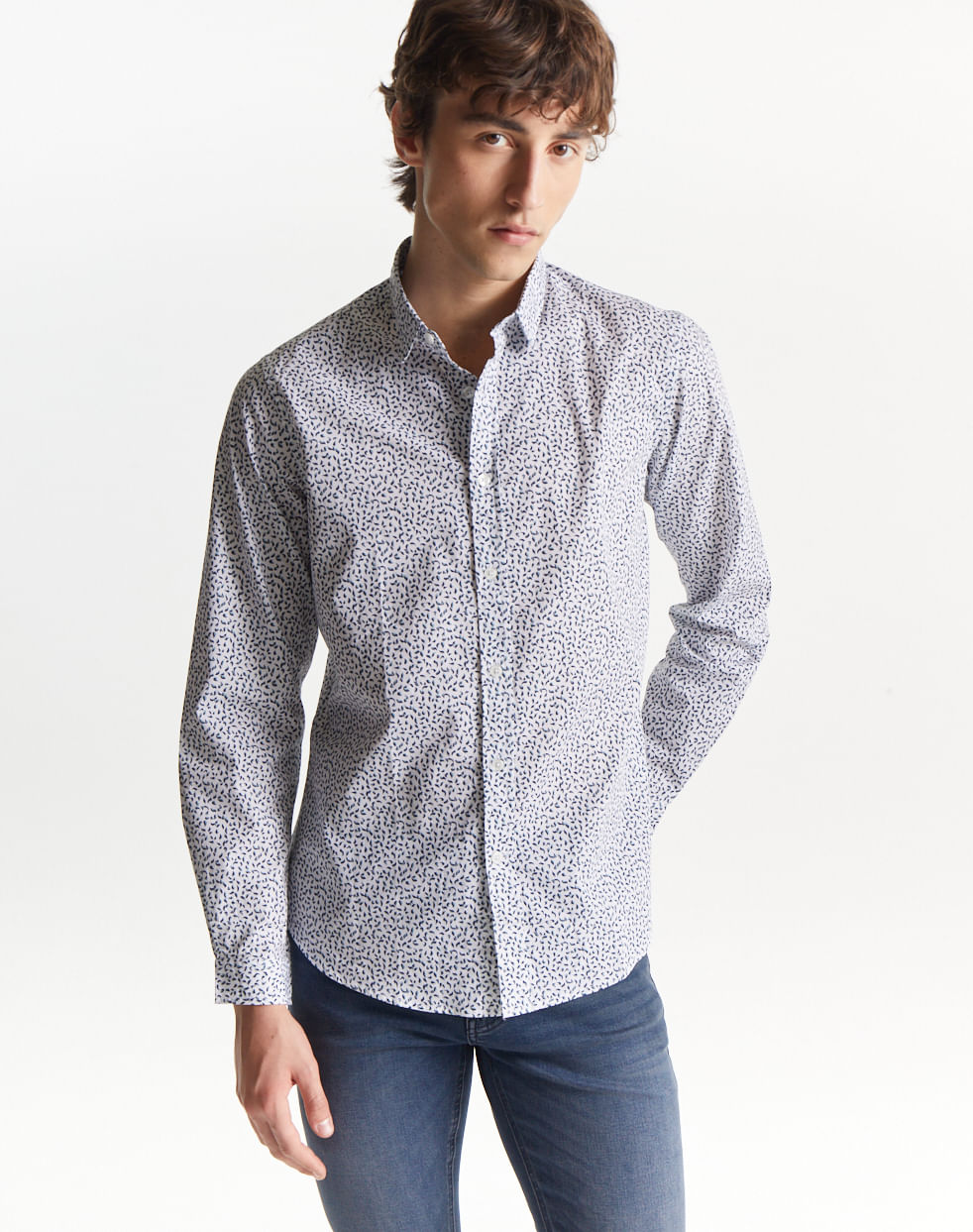 Camisa slim 100% algodón LEO