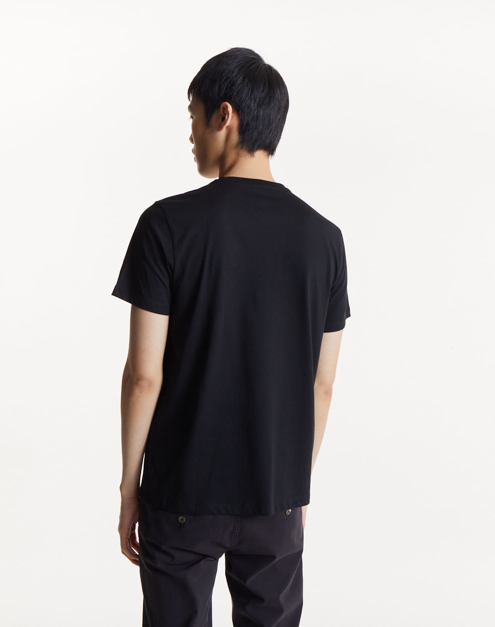 Remera básica 100% algodón DARWIN — imagen 4
