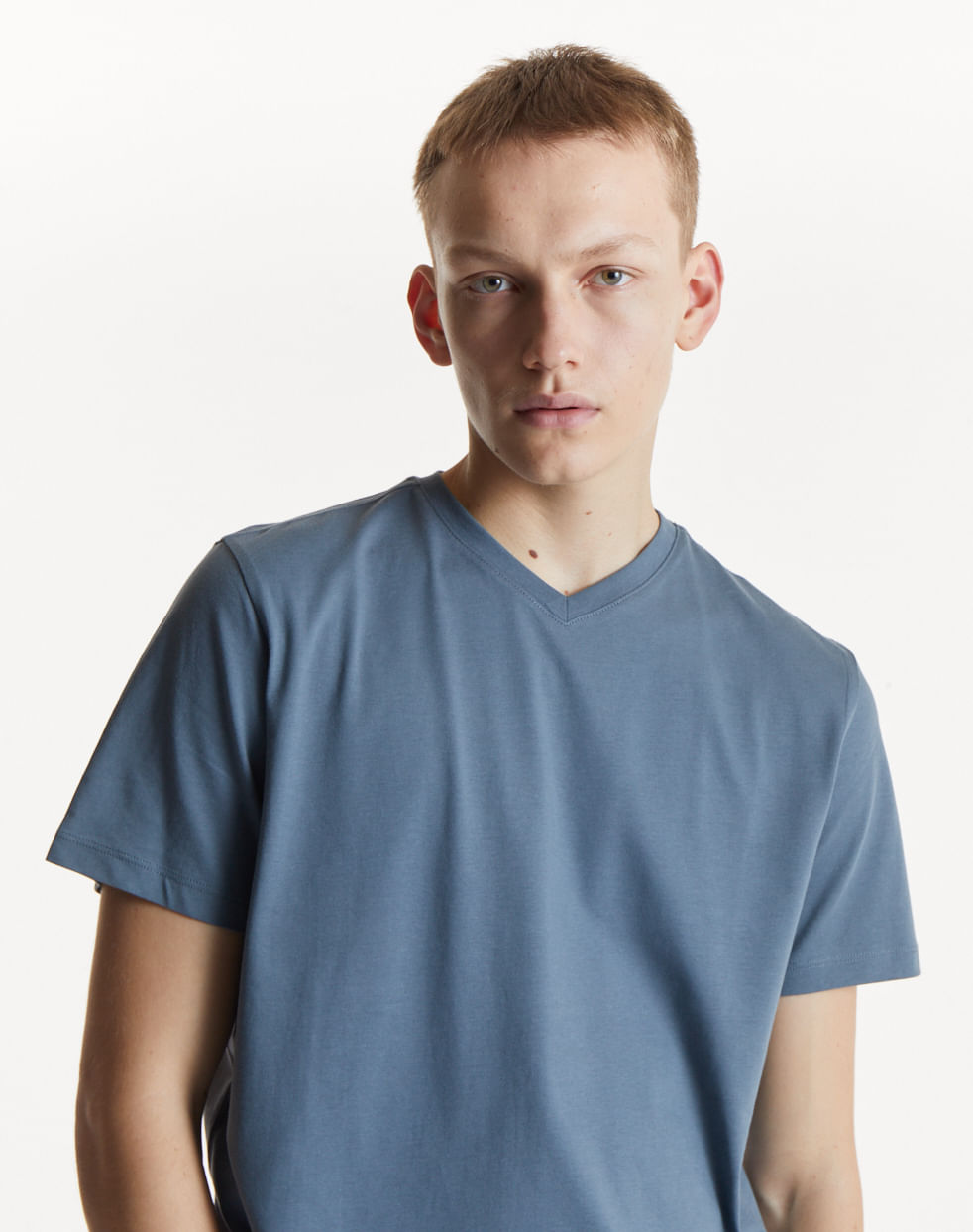 Remera básica 100% algodón DARWIN — imagen 4