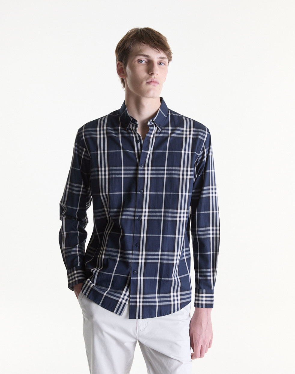 Camisa regular 100% algodón SUIZA