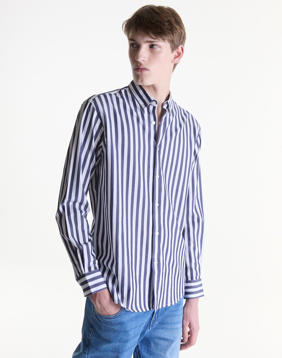 Camisa regular 100% algodón