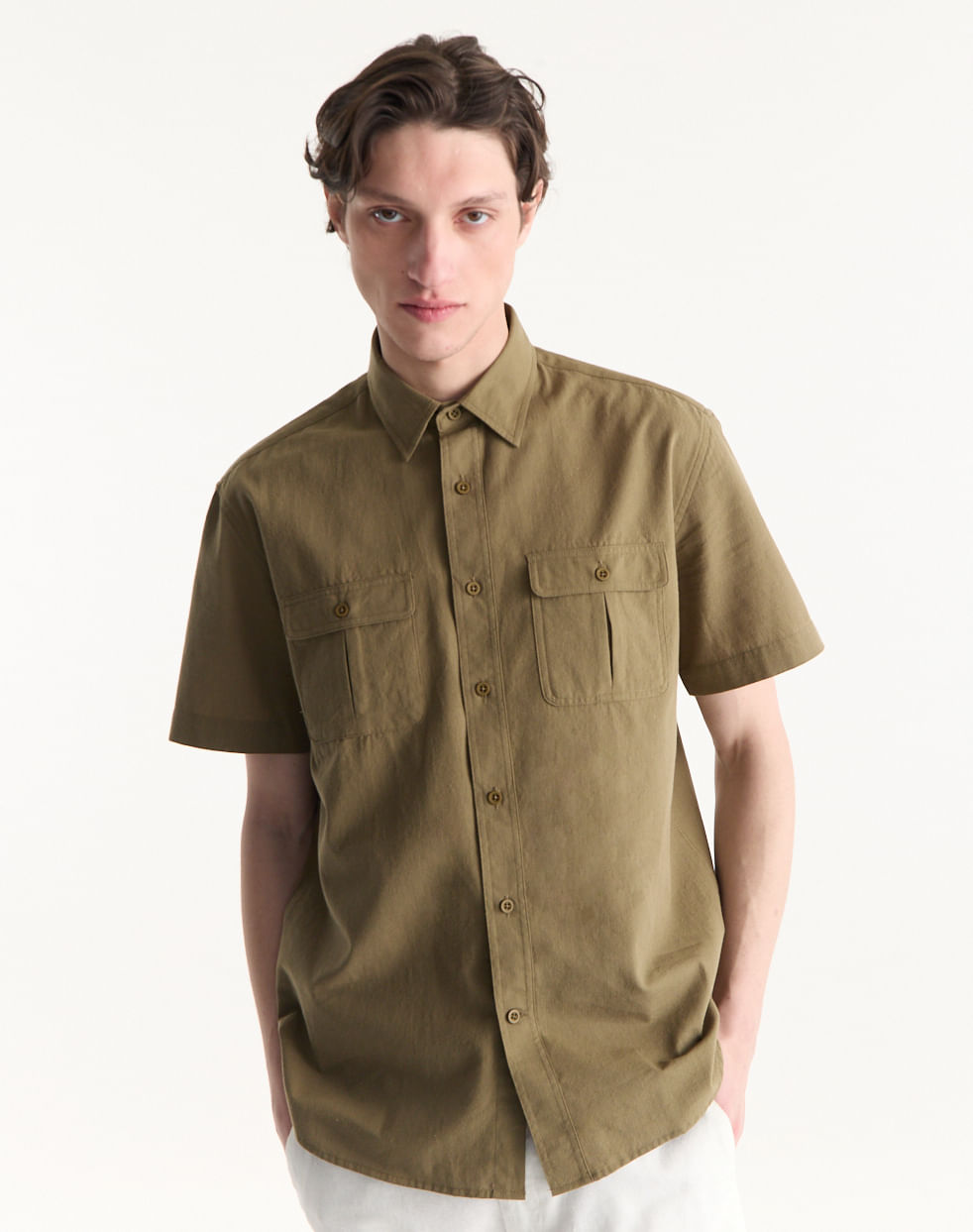 Camisa regular 100% algodón heliconia