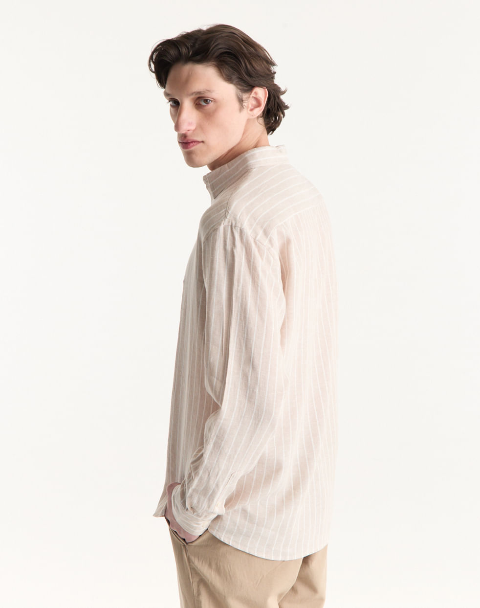 Camisa regular lino JUDE — imagen 2