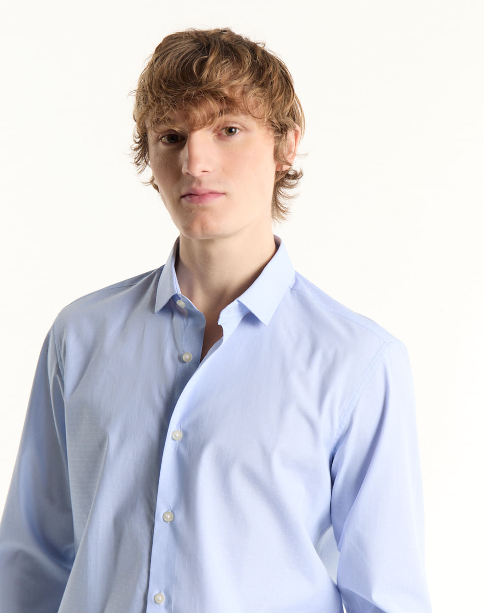 Camisa vestir slim 100% algodón LEO — imagen 2