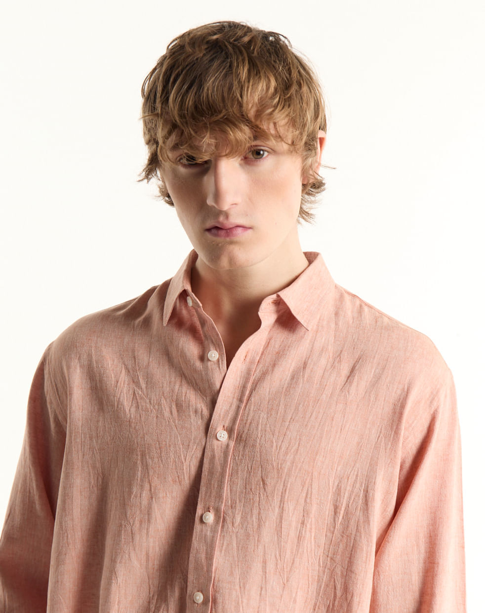 Camisa regular lino HELECHOS — imagen 2