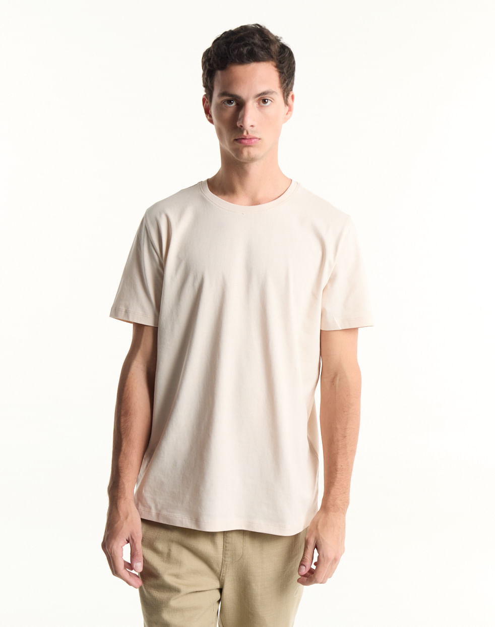 Remera básica 100% algodón AKAMU