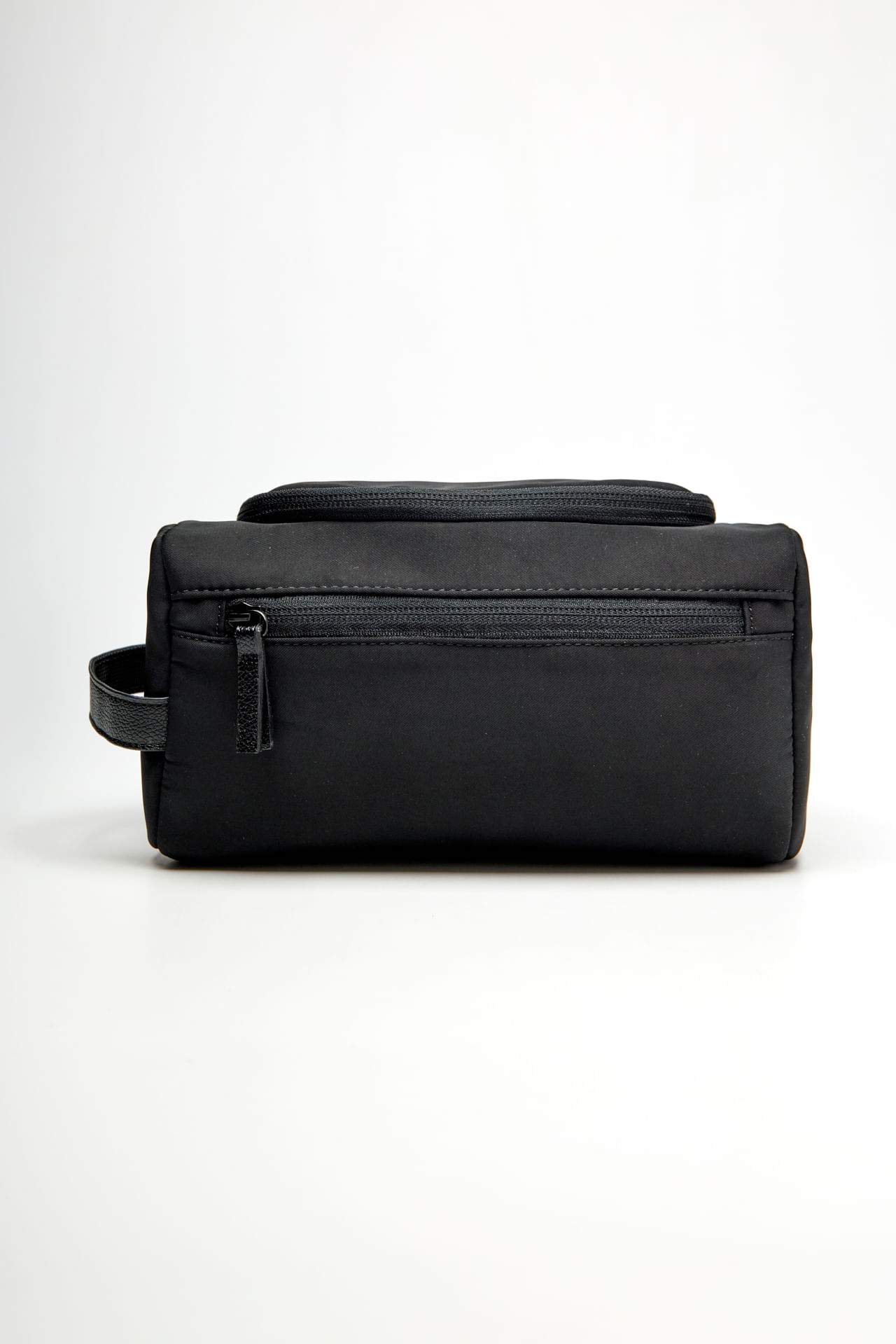 Necessaire