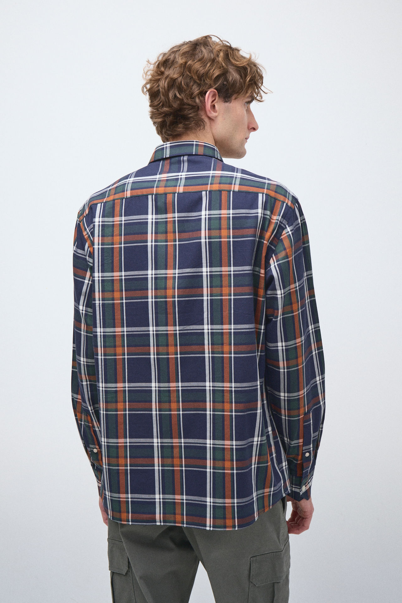 Camisa regular 100% algodón — imagen 4