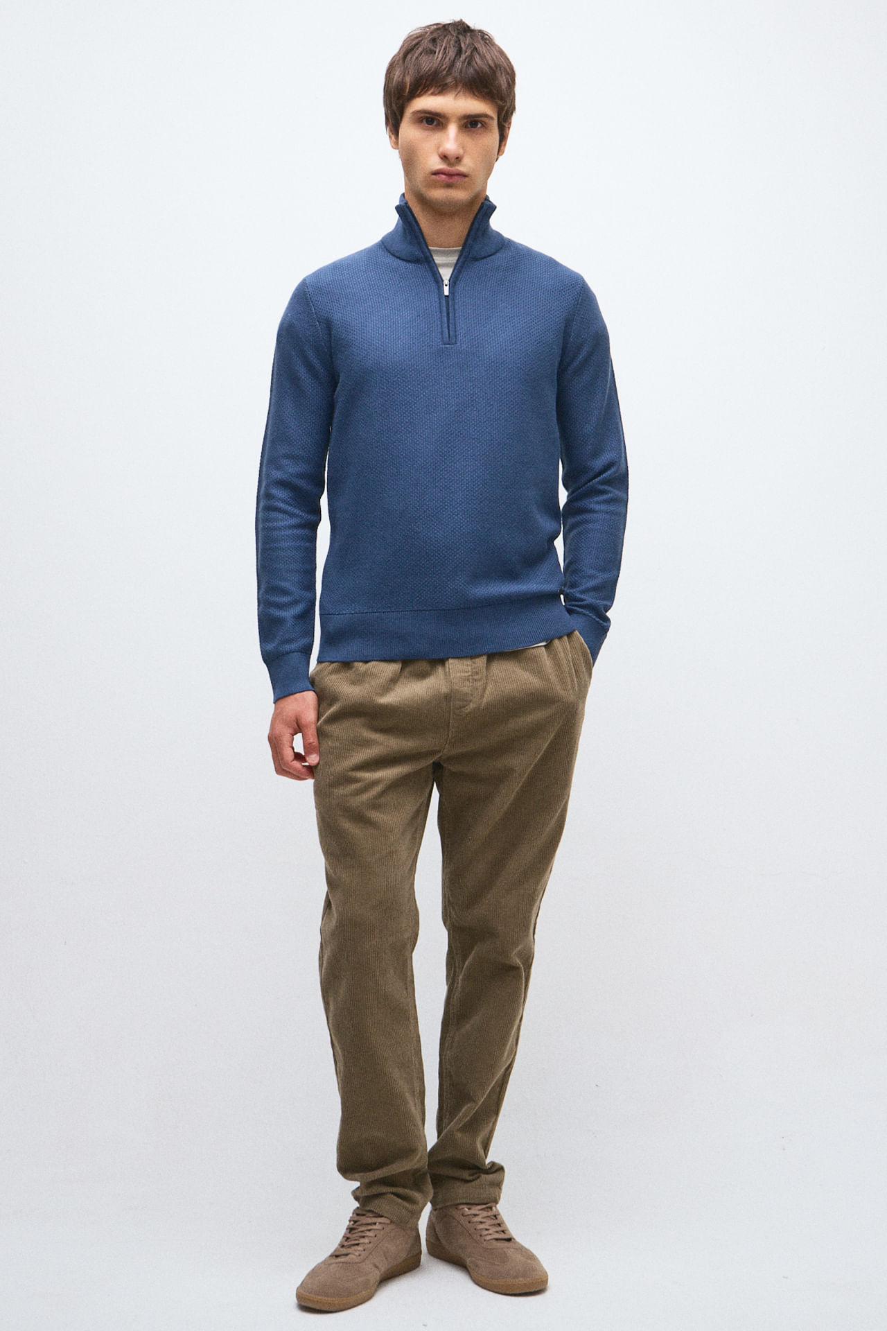 Sweater medio cierre tramado