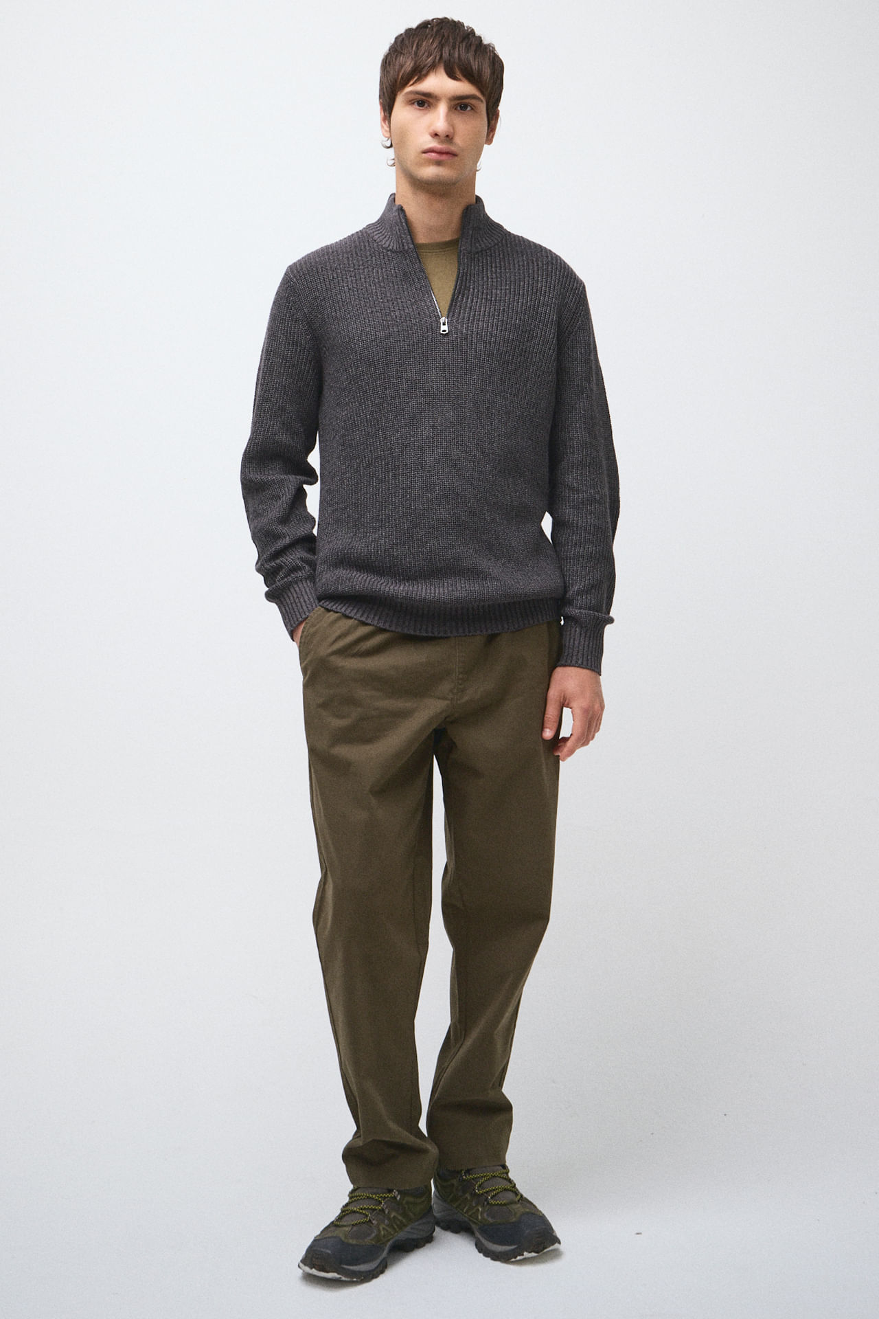 Sweater medio cierre tramado