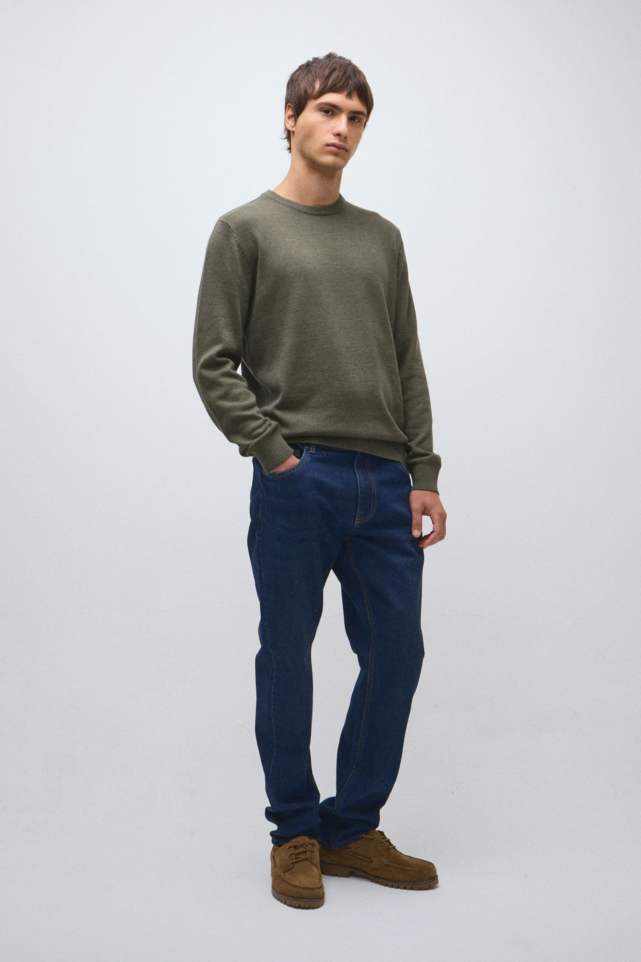 Sweater cuello redondo liso
