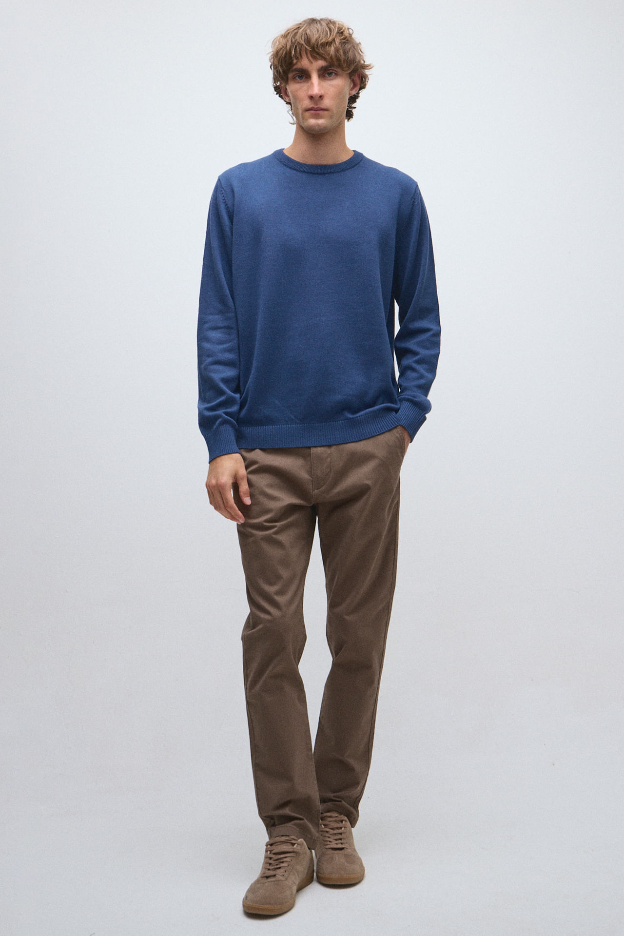 Sweater cuello redondo liso