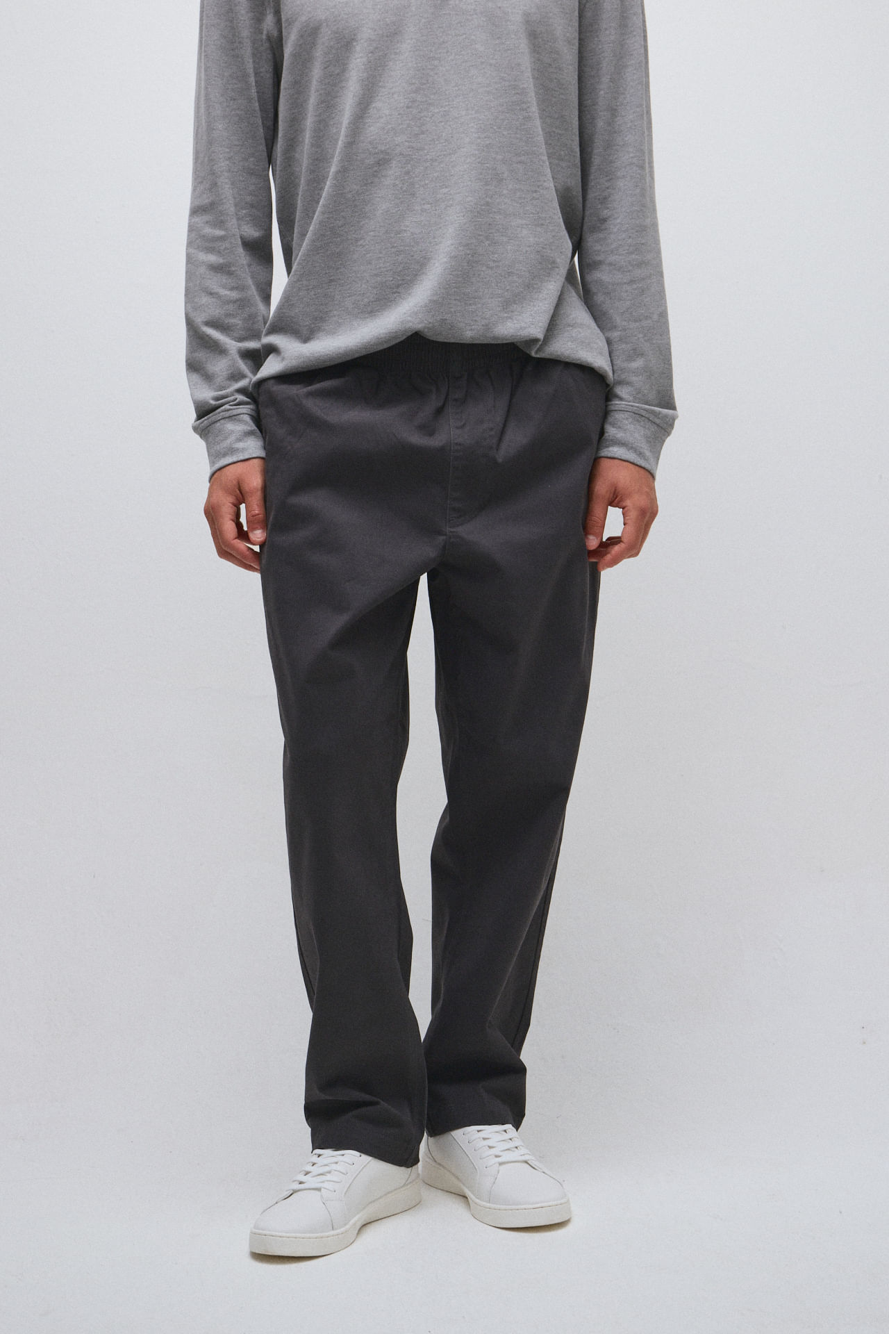 Pantalón jogger relaxed confort — imagen 2