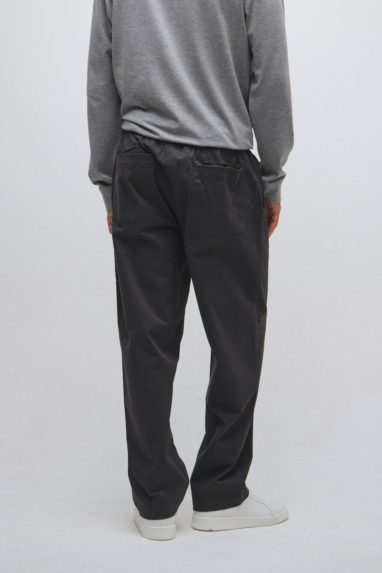 Pantalón jogger relaxed confort — imagen 4