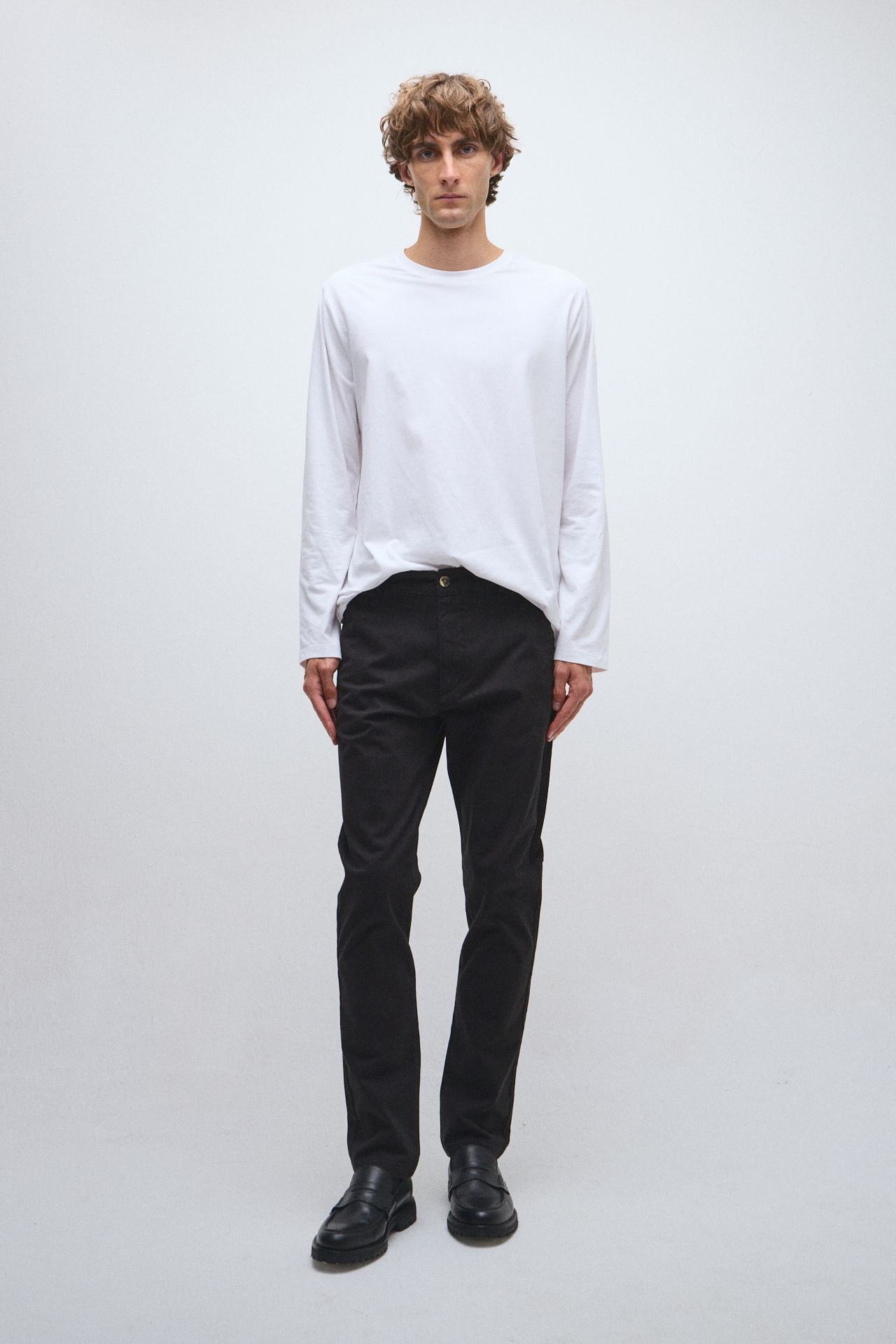 Pantalón chino slim confort