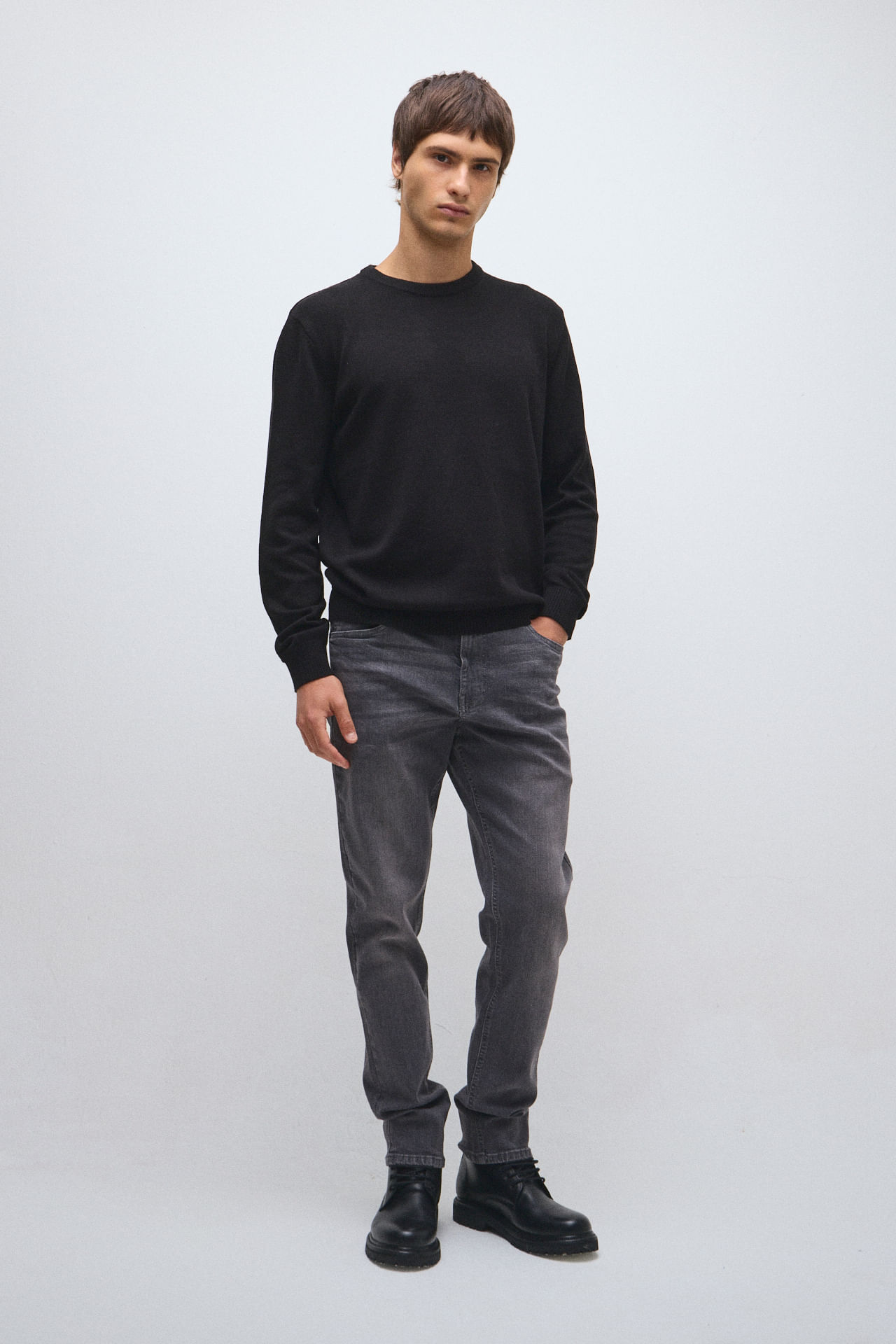 Sweater cuello redondo liso