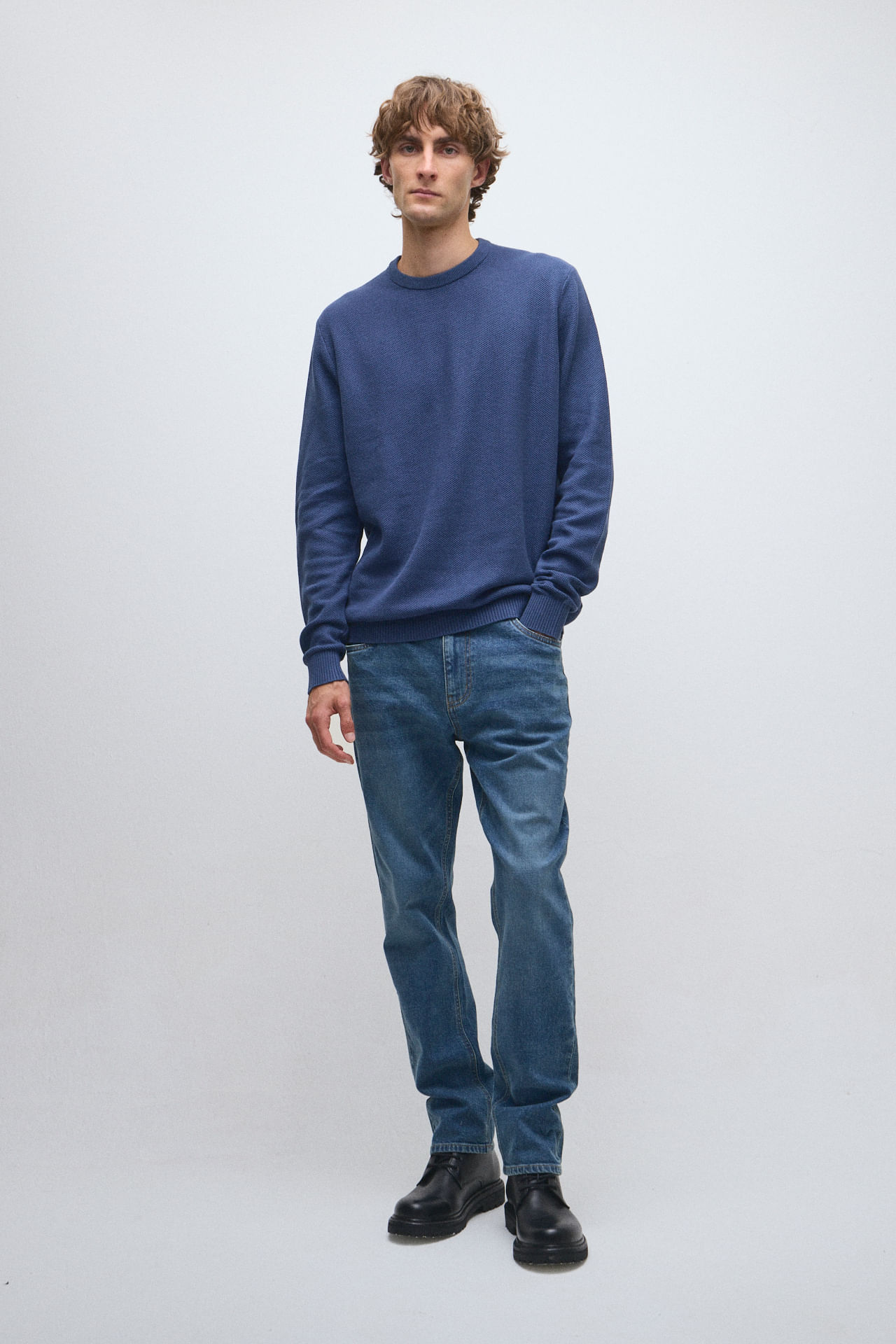 Sweater tramado escote redondo