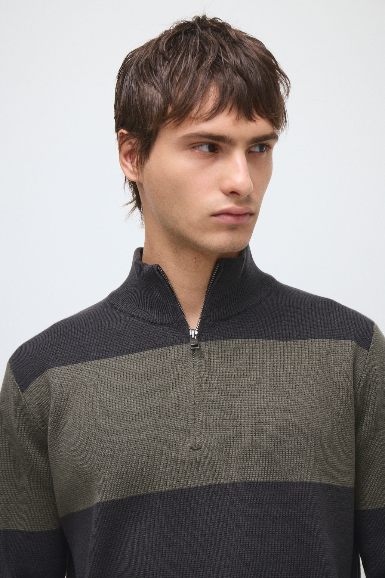 Sweater medio cierre — imagen 3