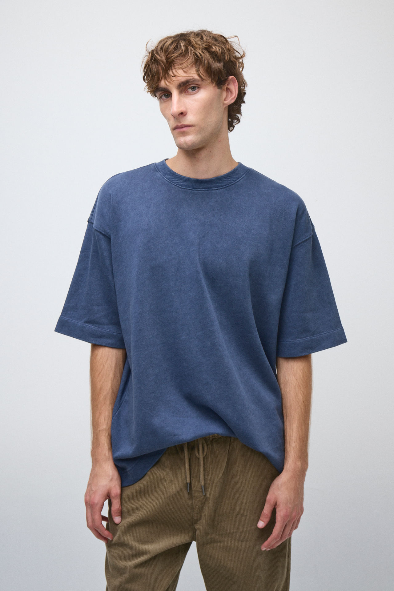 Remera relaxed 100% algodón — imagen 2