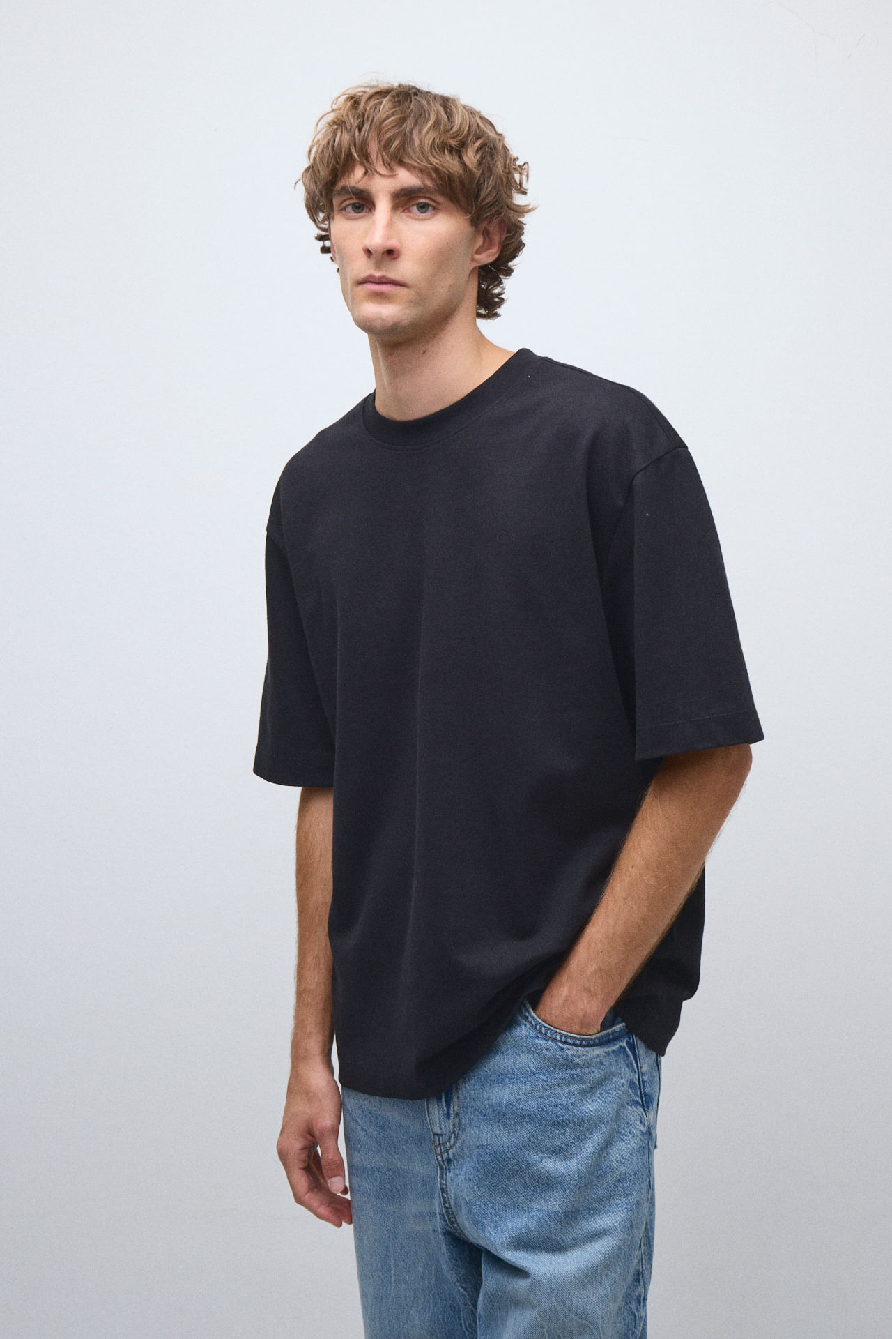 Remera relaxed 100% algodón — imagen 2