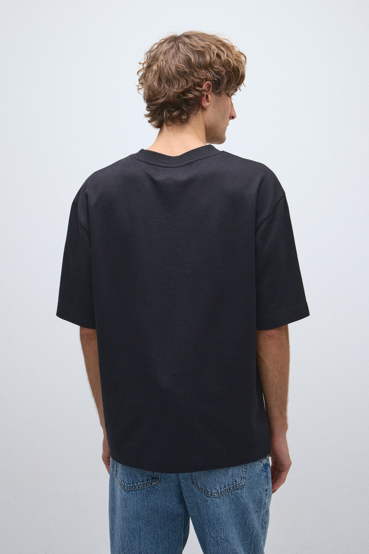 Remera relaxed 100% algodón — imagen 4