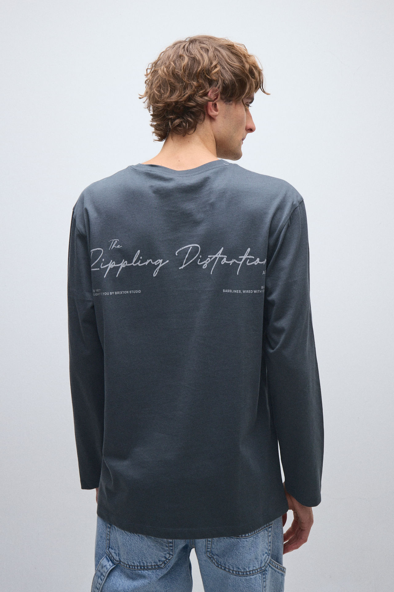 Remera relaxed 100% algodón — imagen 3