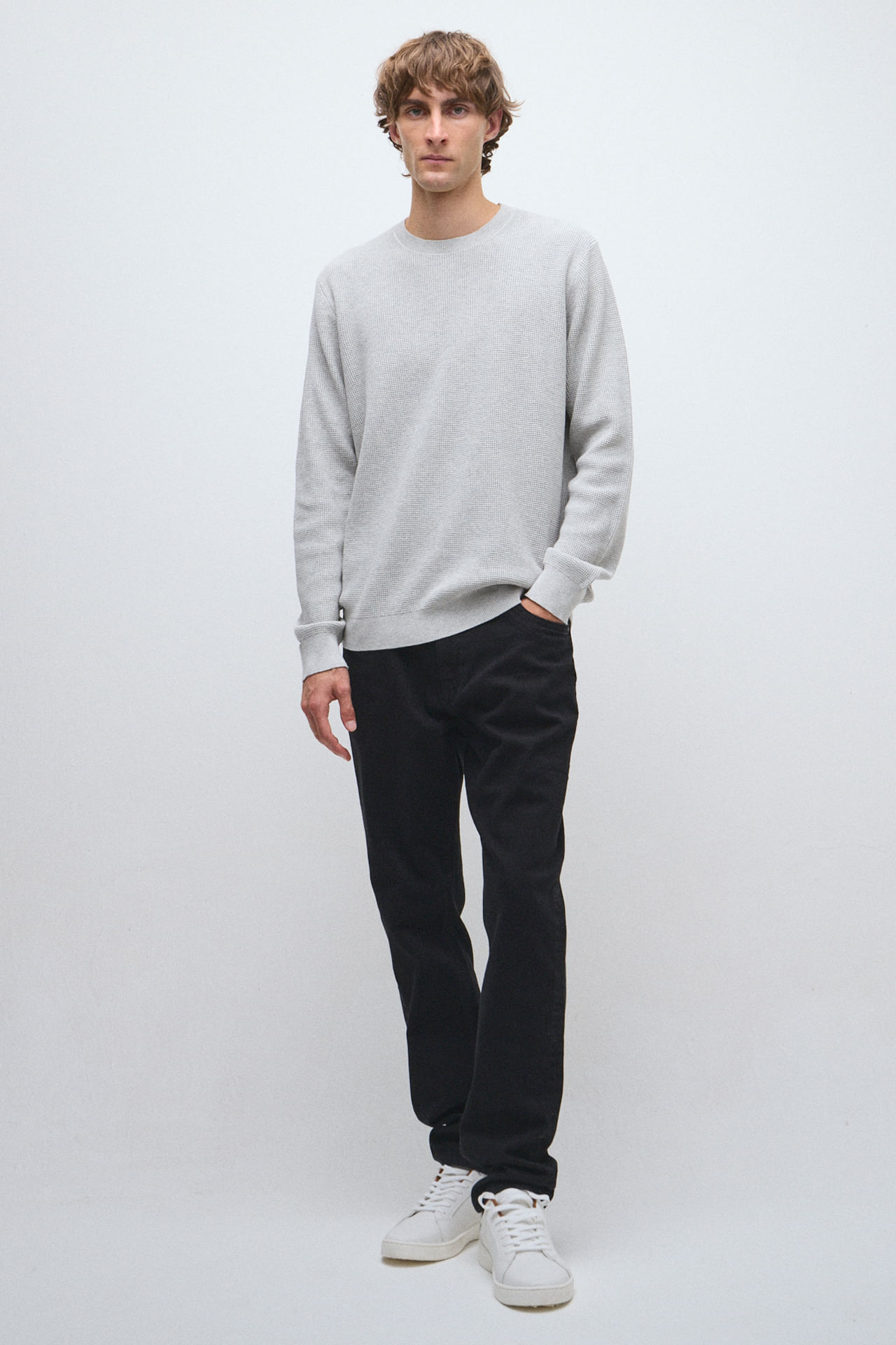 Sweater tramado escote redondo