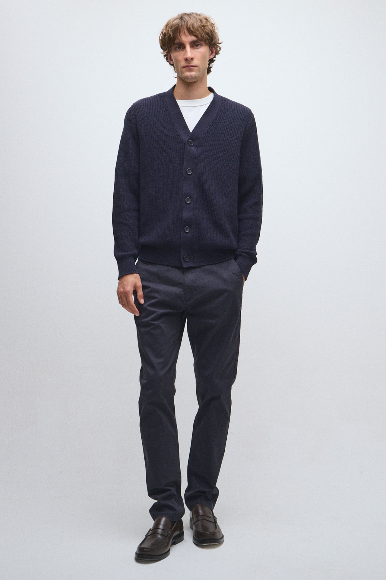 Pantalón chino slim confort