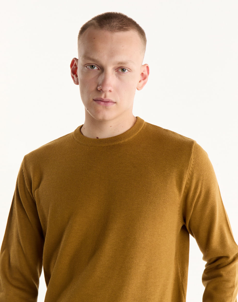 Sweater cuello redondo liso ODDER — imagen 2