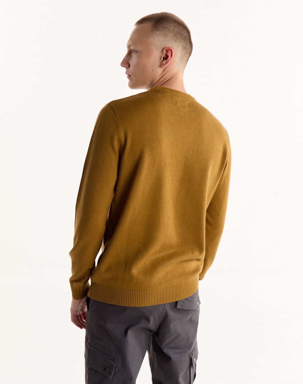 Sweater cuello redondo liso ODDER — imagen 3