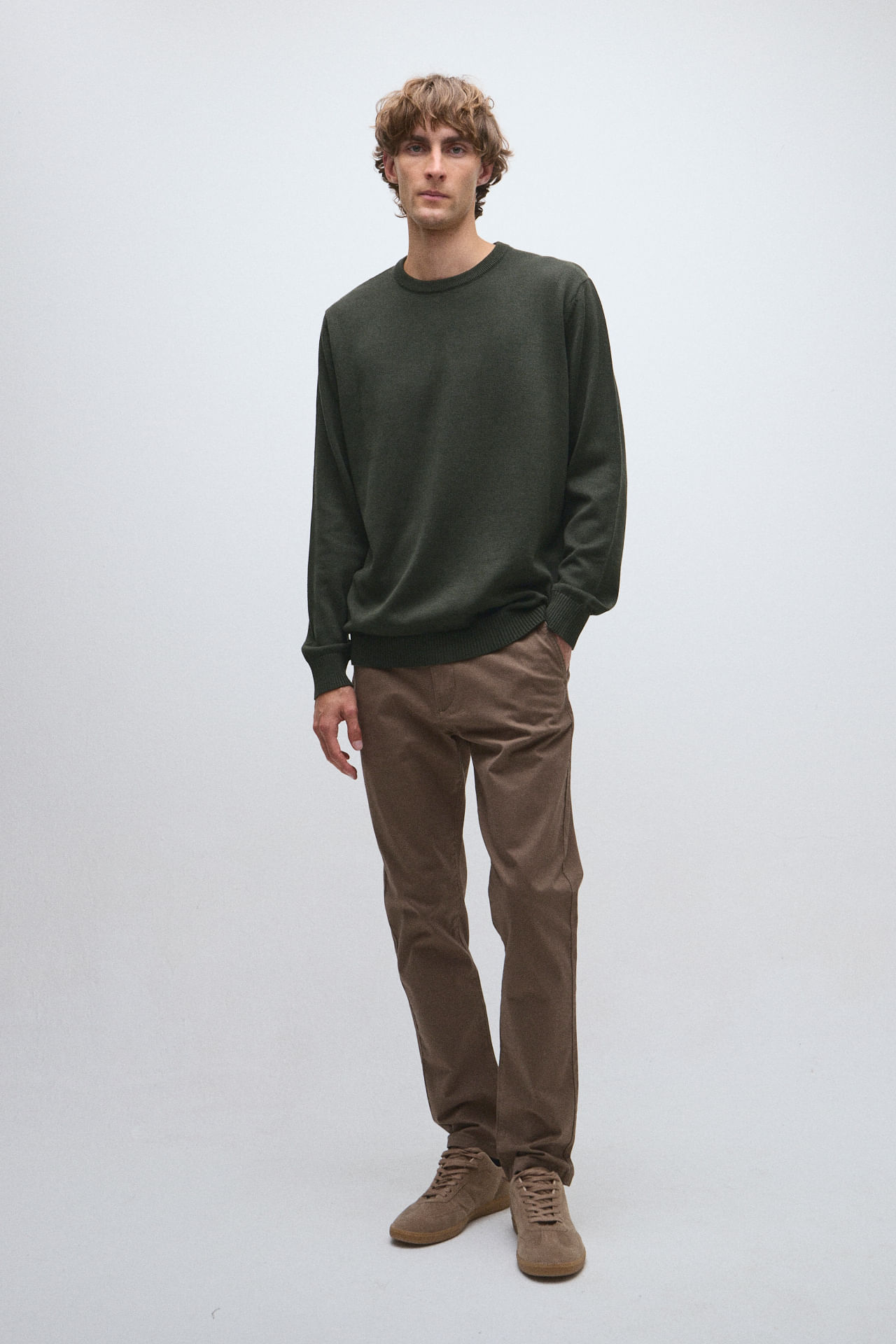 Sweater cuello redondo liso